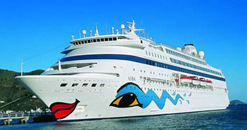 ein Kreuzfahrtschiff der Reederei Carnival